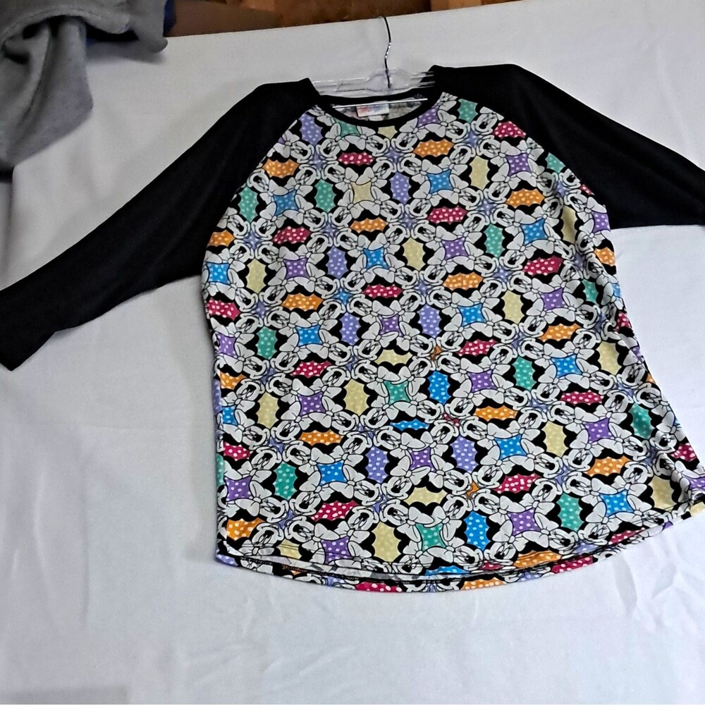 LuLaRoe Women’s L Multicolor/Black Geometric Raglan 3/4 Sleeve T-Shirt